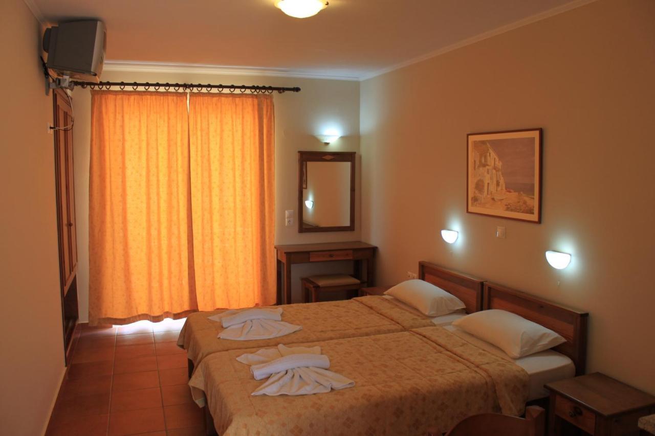 Panos Beach Hotel Platanés Værelse billede